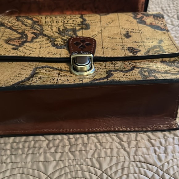 Designer bag and wallet - Picture 2 of 7